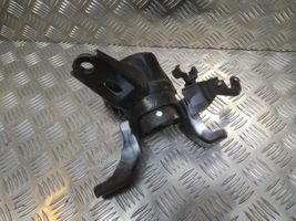 Toyota Prius (XW30) Engine mount bracket 