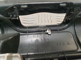 Citroen C5 Osłona pasa bagażnika 9681929277