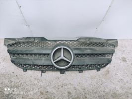 Mercedes-Benz Sprinter W906 Grille calandre supérieure de pare-chocs avant A9068800385