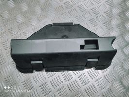 Audi A4 S4 B9 Staffa supporto del triangolo d’emergenza 8W5827569