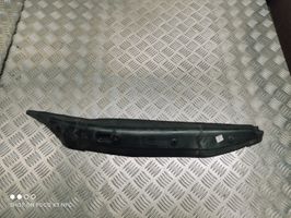 Mercedes-Benz A W176 Panel wykończeniowy błotnika A1768890225