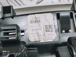 Jeep Cherokee Galinių vietų apšvietimo žibintas S618464384