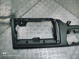 KIA Rio Panelės apdailos skydas (apatinis) 84761H8000