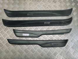 BMW 3 E90 E91 Garniture, jupe latérale/bas de caisse avant 7060285