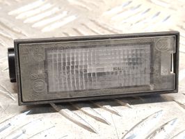 Renault Megane IV Lampa oświetlenia tylnej tablicy rejestracyjnej 265105055R