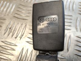 Audi A1 Klamra tylnego pasa bezpieczeństwa 8X0857739C