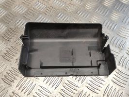 Volvo V40 Coperchio/tappo della scatola vassoio della batteria 31328974