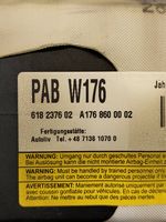 Mercedes-Benz CLA C117 X117 W117 Poduszka powietrzna Airbag pasażera A1768600002