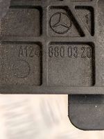 Mercedes-Benz CLA C117 X117 W117 Konepellin lukituksen vapautuskahva A1248800320