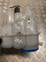 Audi A4 S4 B9 Vase d'expansion / réservoir de liquide de refroidissement 8w0121405e