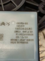 Citroen C4 III e-C4 Elektryczny podnośnik szyby drzwi przednich 9832821680