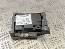 Mercedes-Benz B W246 W242 Polttoaineen ruiskutuspumpun ohjainlaite/moduuli A0009004301