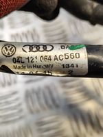 Volkswagen PASSAT B8 Moottorin vesijäähdytyksen putki/letku 04L121064AC