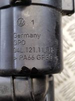 Audi A5 8T 8F Pompa dell’acqua 04L121111B