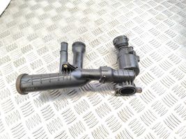 Audi A5 8T 8F Pompa dell’acqua 04L121111B