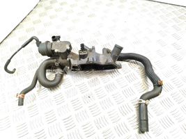 Nissan Qashqai Boîtier de thermostat / thermostat 110600353R