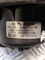 Audi A6 Allroad C5 Lämmittimen puhallin 4B1820021B