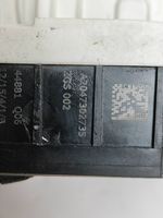 Mercedes-Benz B W246 W242 Etuoven lukko A2047302735