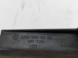 Mercedes-Benz B W246 W242 Välijäähdyttimen ilmanohjauksen ilmakanava A2465050330