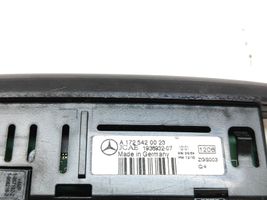 Mercedes-Benz B W246 W242 Pysäköintitutkan anturin näyttö (PDC) A1725420023