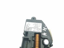 Audi A4 S4 B8 8K Salona mazā radiatora ventilatora relejs A2469064100