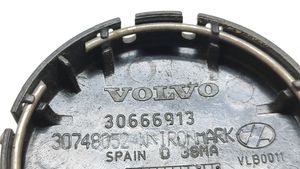 Volvo V60 Gamyklinis rato centrinės skylės dangtelis (-iai) 30748052