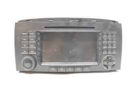 Mercedes-Benz R W251 Radio/CD/DVD/GPS-pääyksikkö A2518200979