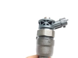 Renault Trafic III (X82) Injecteur de carburant 0445110546