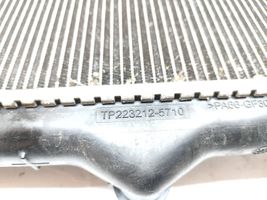 Peugeot 208 Radiateur de refroidissement A008L701