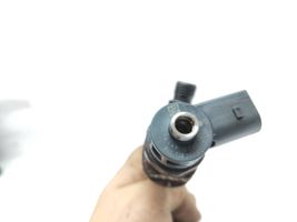 Volkswagen Golf VII Support de pince d'injecteur de carburant 04L130277AC