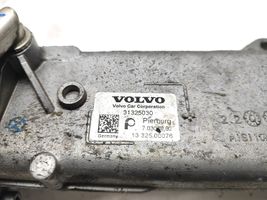 Volvo V40 Valvola di raffreddamento EGR 31325030