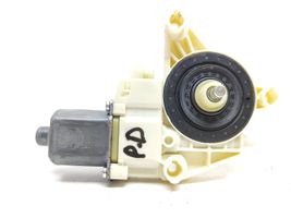 Mercedes-Benz B W246 W242 Moteur de lève-vitre de porte avant 0130822691