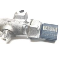 Audi A4 S4 B9 Linea principale tubo carburante 04l089b