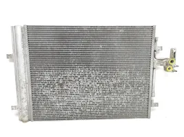 Volvo V60 Radiateur condenseur de climatisation 