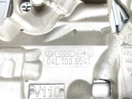 Audi Q3 8U Dzinēja pārsegs (dekoratīva apdare) 04L103954T