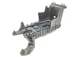 Audi Q3 8U Vassoio scatola della batteria 1K0915333