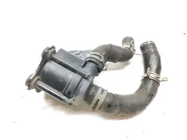 Audi Q3 8U Pompa elettrica dell’acqua/del refrigerante ausiliaria 5Q0121591AB