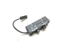 Renault Megane IV Antenos stiprintuvas 283631962R