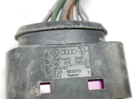 Audi A4 S4 B8 8K Cablaggio/impianto del faro/fanale 1J0973737