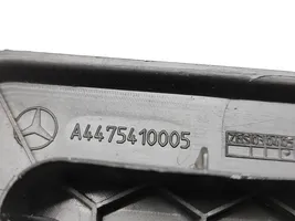 Mercedes-Benz Vito Viano W447 Pokrywa skrzynki akumulatora A4475410005