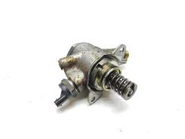 Volkswagen Touareg II Pompe d'injection de carburant à haute pression 07l127026E