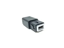 Peugeot 208 USB socket connector 98217039DX