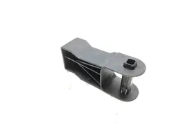 Volkswagen Touareg II Radiator mount bracket 7P0121079B