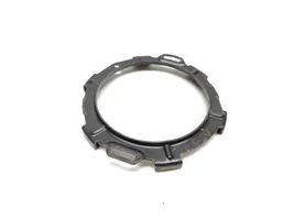 Toyota RAV 4 (XA50) Bague de verrouillage pour réservoir de carburant 