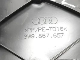 Audi A4 S4 B9 8W Listwa / Uszczelka szyby drzwi tylnych 8W9867657