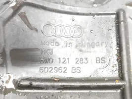 Audi A4 S4 B9 8W Välijäähdyttimen ilmanohjauksen ilmakanava 8W0121283