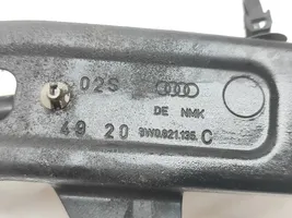 Audi A4 S4 B9 8W Supporto di montaggio del parafango 8W0821135C