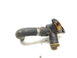 Audi A4 S4 B7 8E 8H Engine coolant pipe/hose 06B121133D