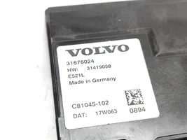 Volvo S90, V90 Unidad de control/módulo del maletero/compartimiento de carga 31676024