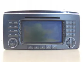 Mercedes-Benz R W251 Radio/CD/DVD/GPS-pääyksikkö 2518202679